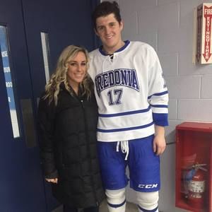 Meet your Posher, Max